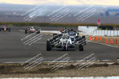 media/Nov-16-2025-CalClub SCCA (Sun) [[2975c16dfc]]/Group 5/Turn 1/